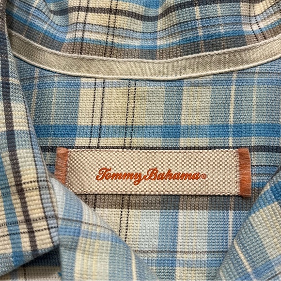 Tommy Bahama Shirt Mens Large Blue Gray Plaid Short Sleeve Button Up 100% Silk - Picture 3 of 10